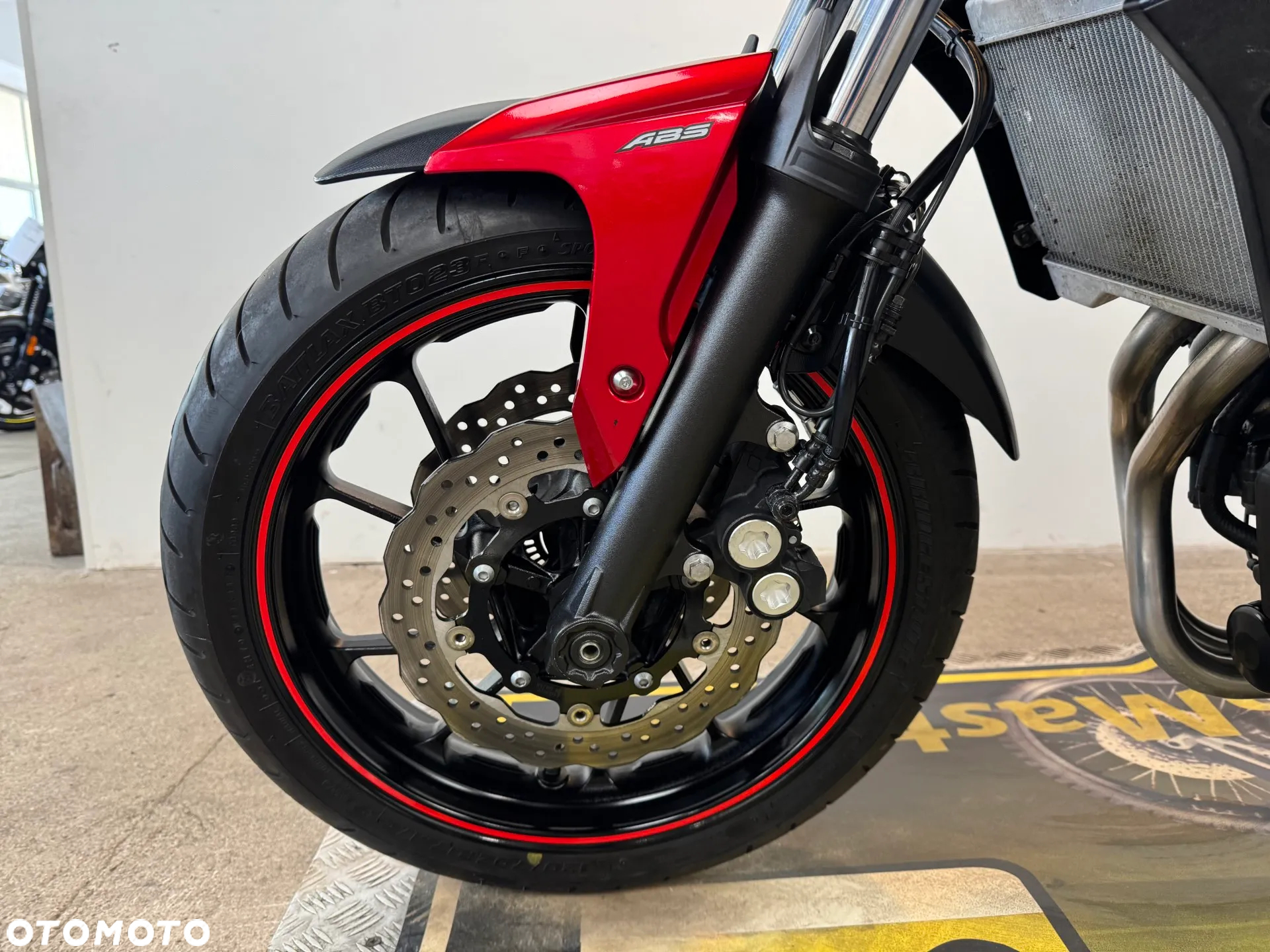 Yamaha MT - 15