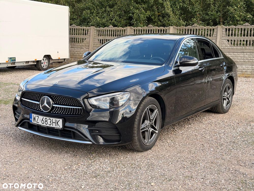 Mercedes-Benz Klasa E 220 d 4-Matic AMG/Avantgarde - 2