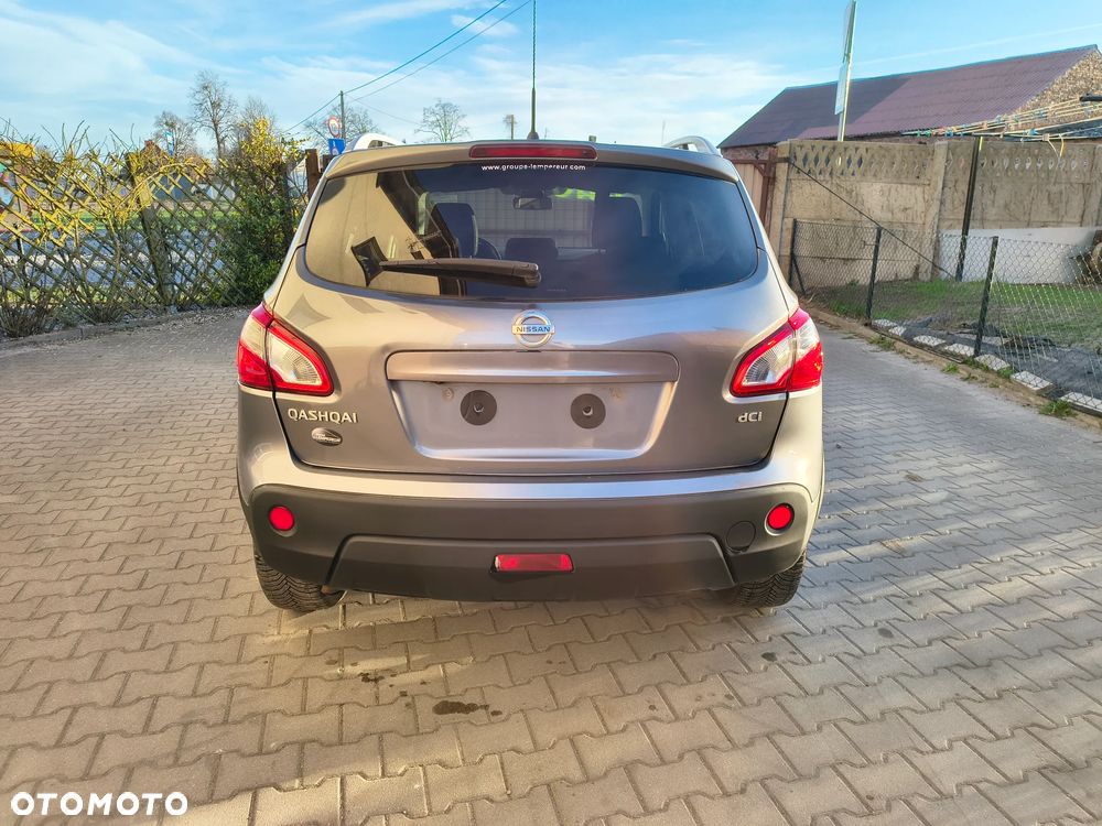 Nissan Qashqai 2.0 dCi 4 x 4 DPF 360 - 8
