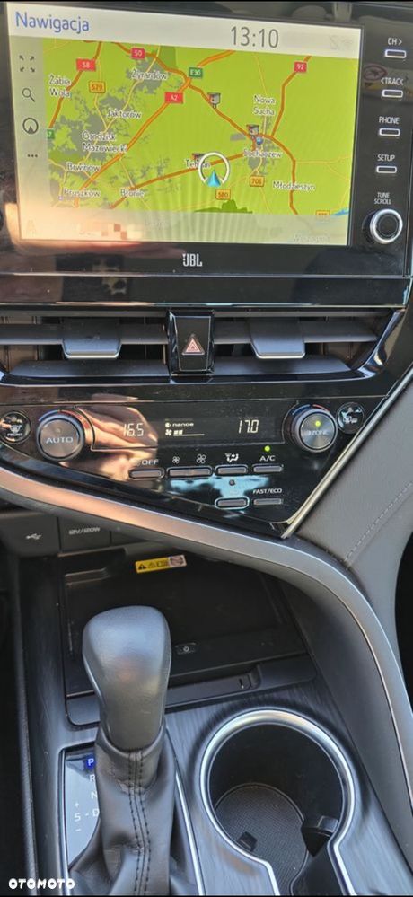 Toyota Camry 2.5 Hybrid Executive CVT - 6