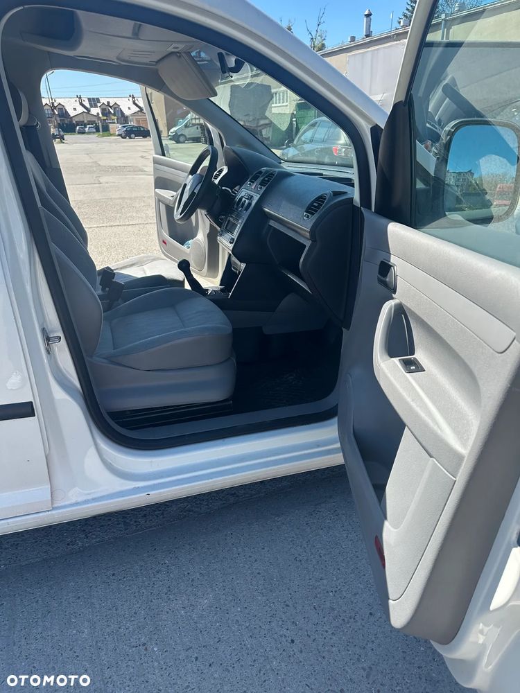 Volkswagen CADDY - 14