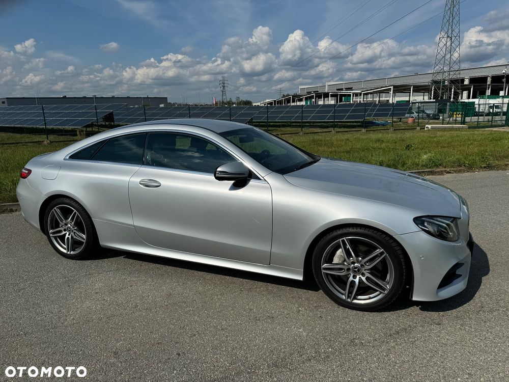 Mercedes-Benz Klasa E - 9