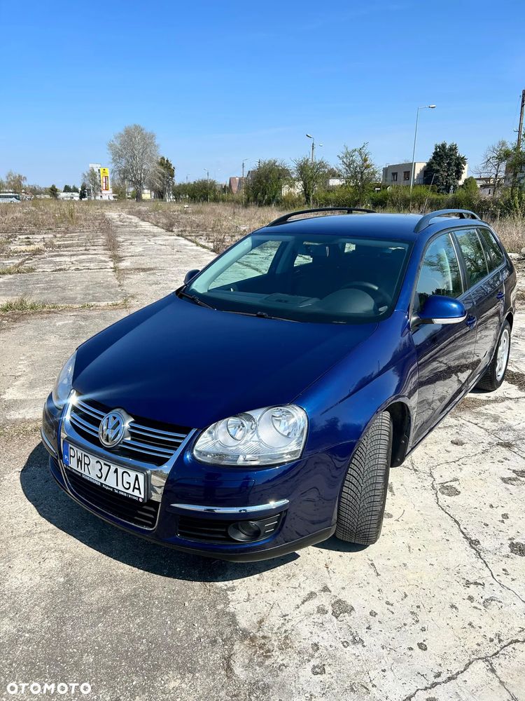 Volkswagen Golf 1.9 TDI Q-Line - 2