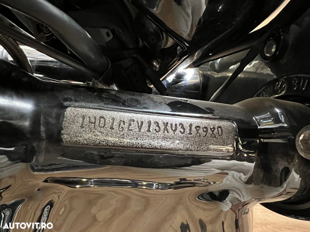 Harley-Davidson Dyna Wide Glide - 10