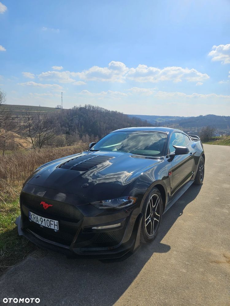 Ford Mustang - 2