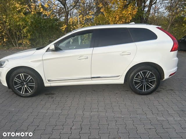 Volvo XC 60 D4 AWD Summum - 1