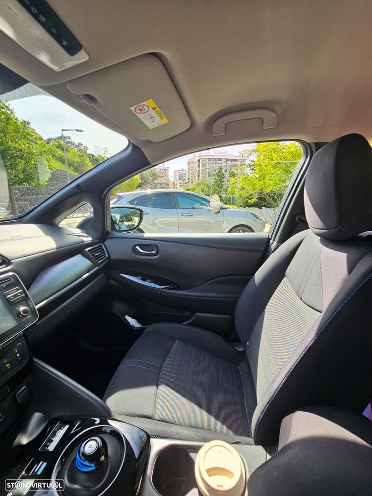 Nissan Leaf N-Connecta Two Tone - 25