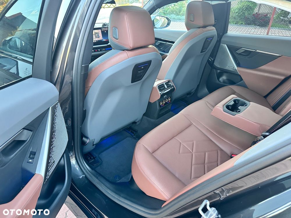 BMW Seria 5 - 34