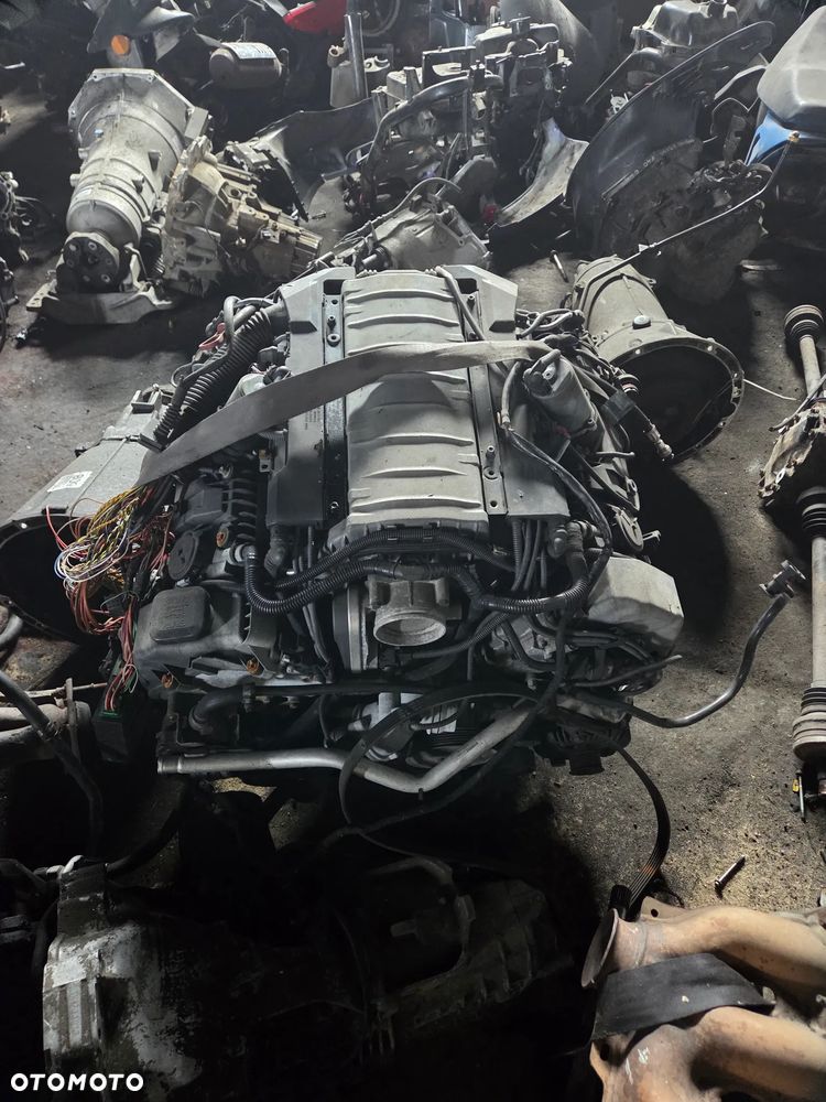 Silnik BMW 4.4 V8 N62B44 - 5