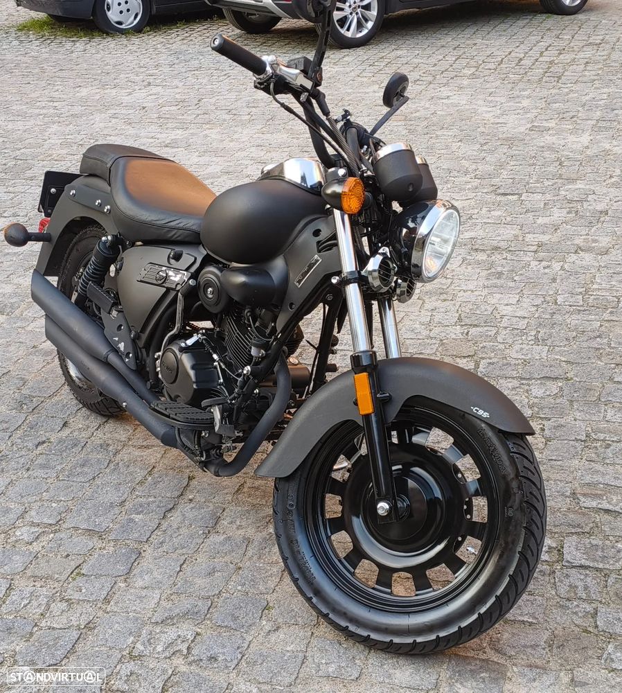 Keeway Superlight Limited Edition - 3