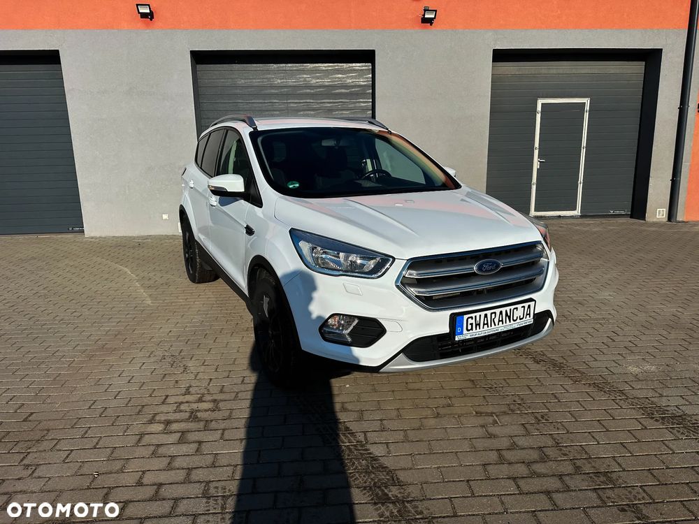 Ford Kuga - 8