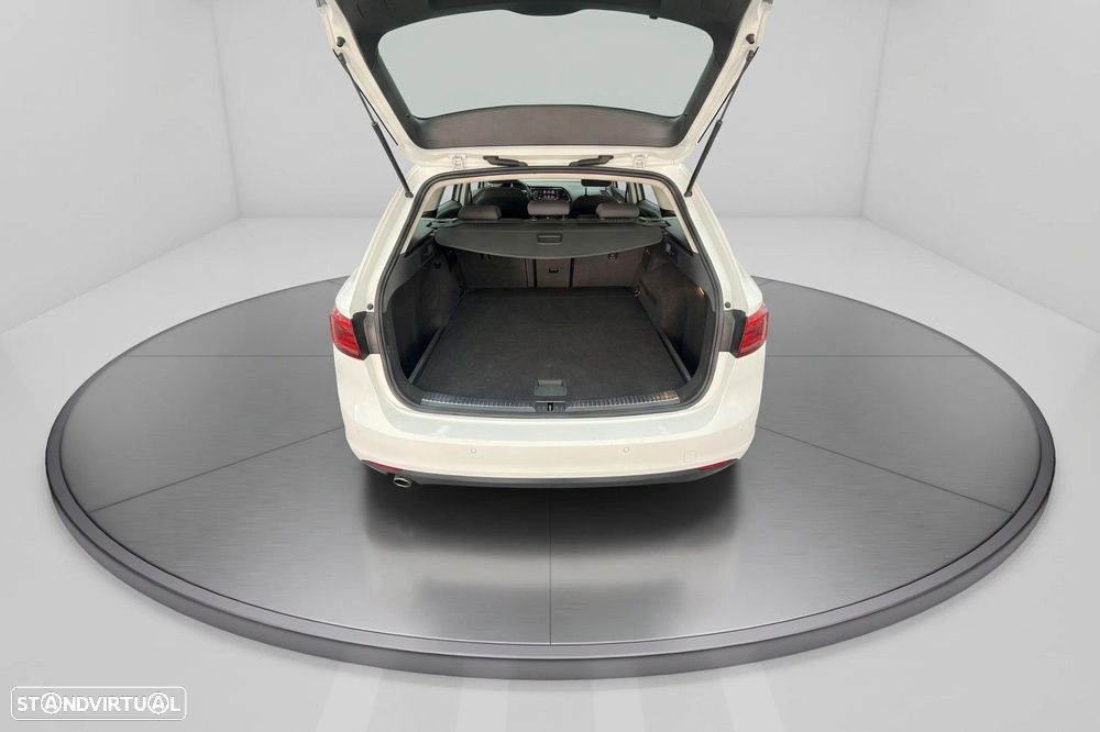 SEAT Leon ST 1.6 TDI Reference Ecomotive - 14