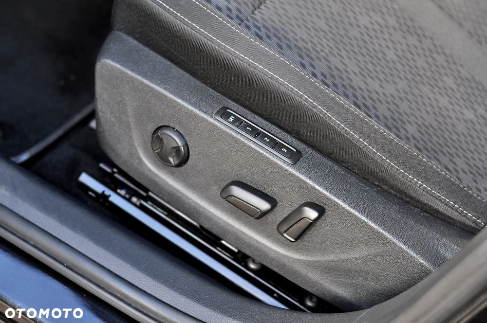 Skoda Octavia 1.5 TSI e-TEC DSG Exclusive - 20