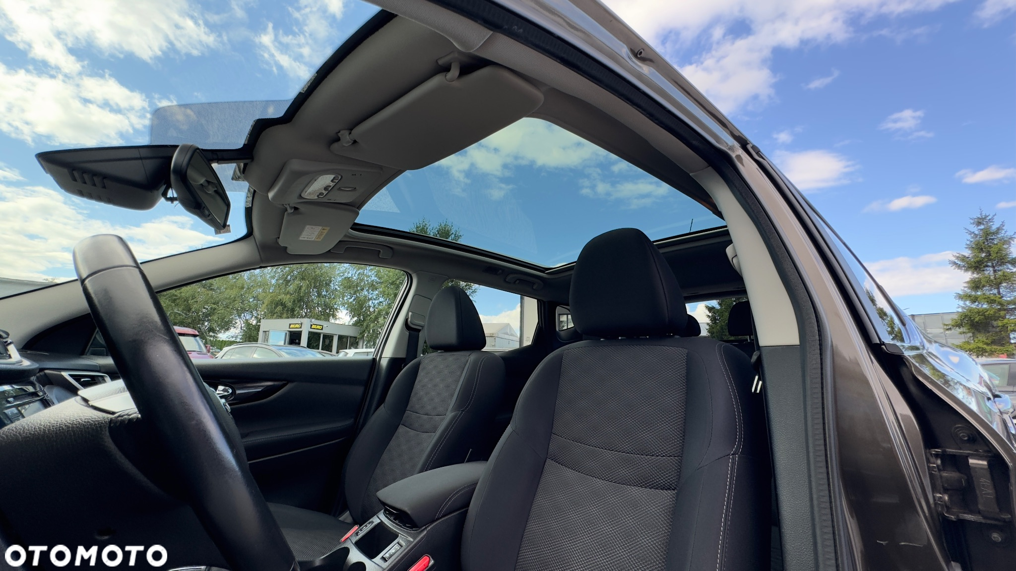 Nissan Qashqai 1.5 dCi TEKNA+ - 34