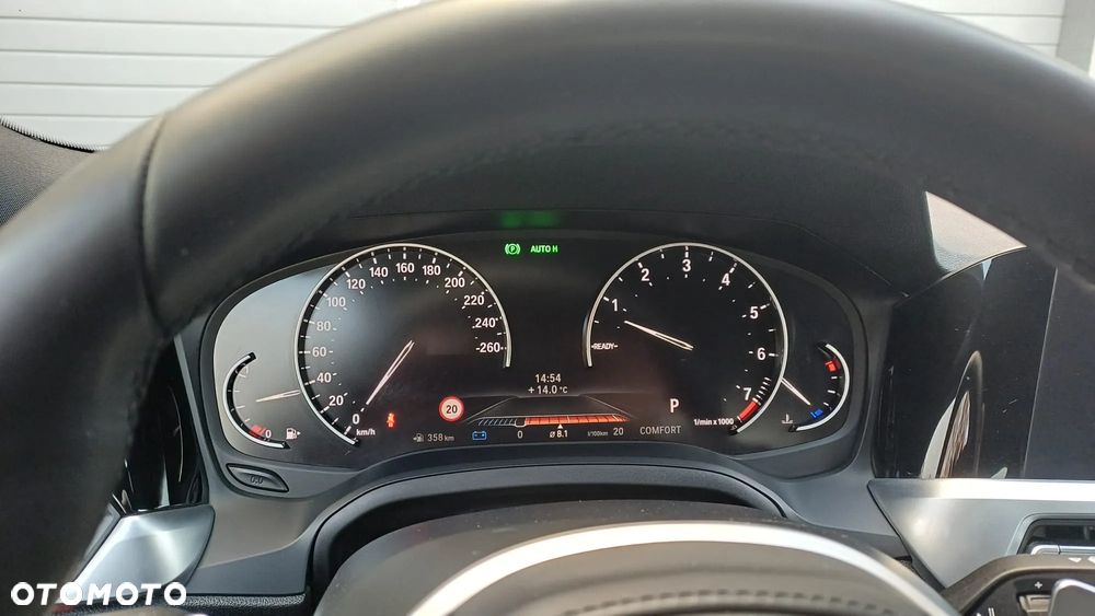 BMW Seria 3 320i xDrive M Sport - 16