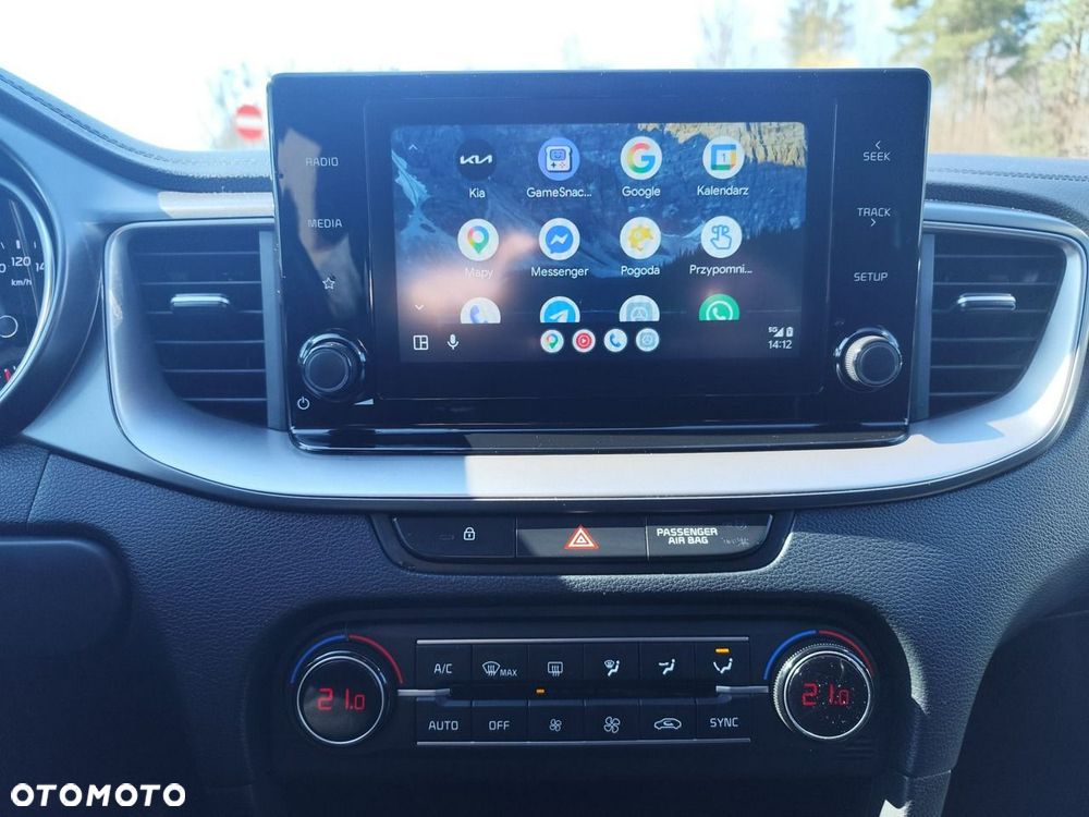 Kia Ceed - 18
