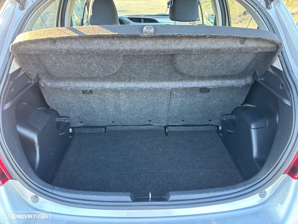 Toyota Yaris 1.4 D-4D ACtive+AC - 7