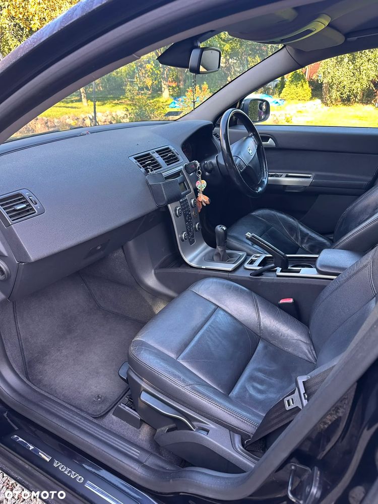 Volvo S40 2.0 - 8