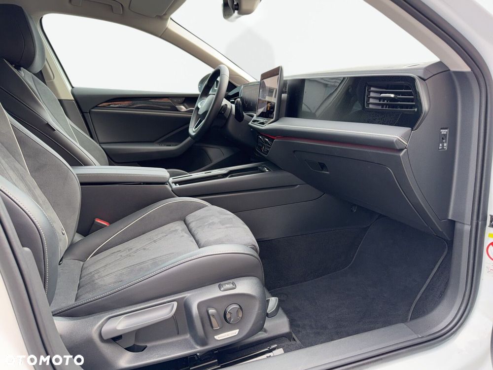 Volkswagen Passat Variant 1.5 TSI ACT mHEV Business DSG - 40