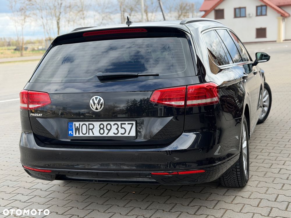 Volkswagen Passat 2.0 TDI SCR DSG Business - 26