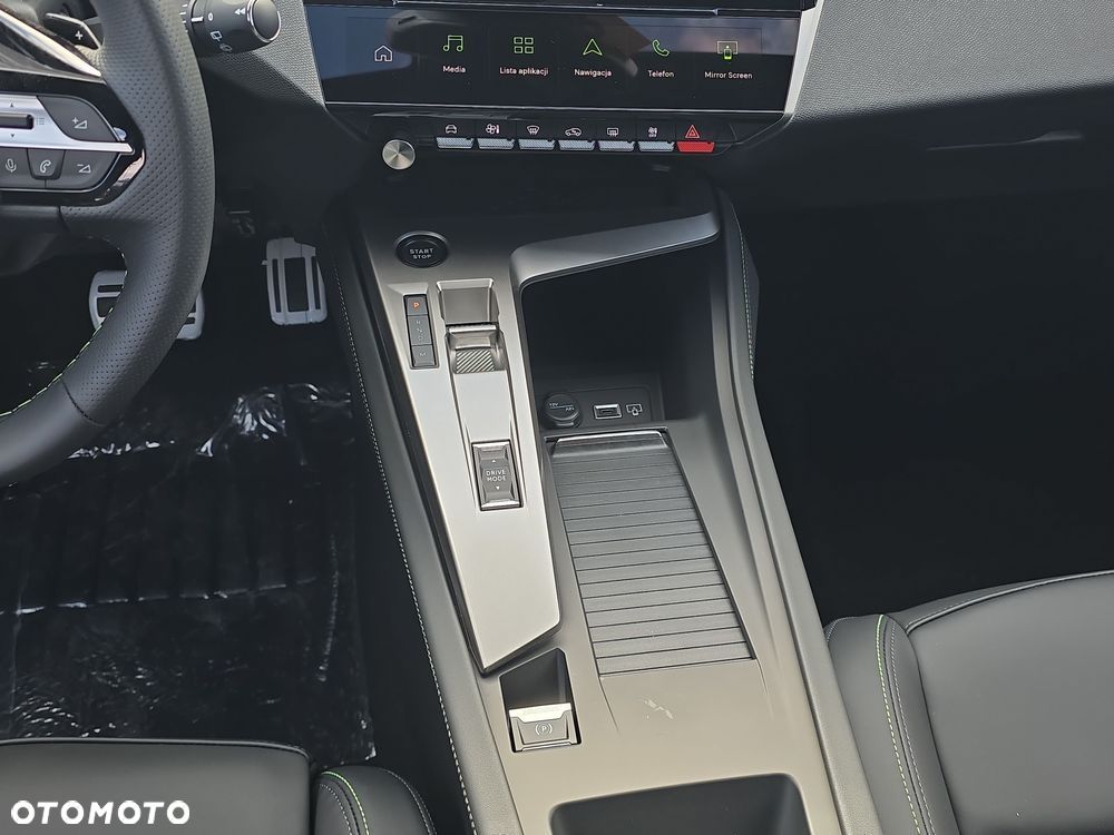 Peugeot 308 1.5 BlueHDi GT Exclusive S EAT8 - 19