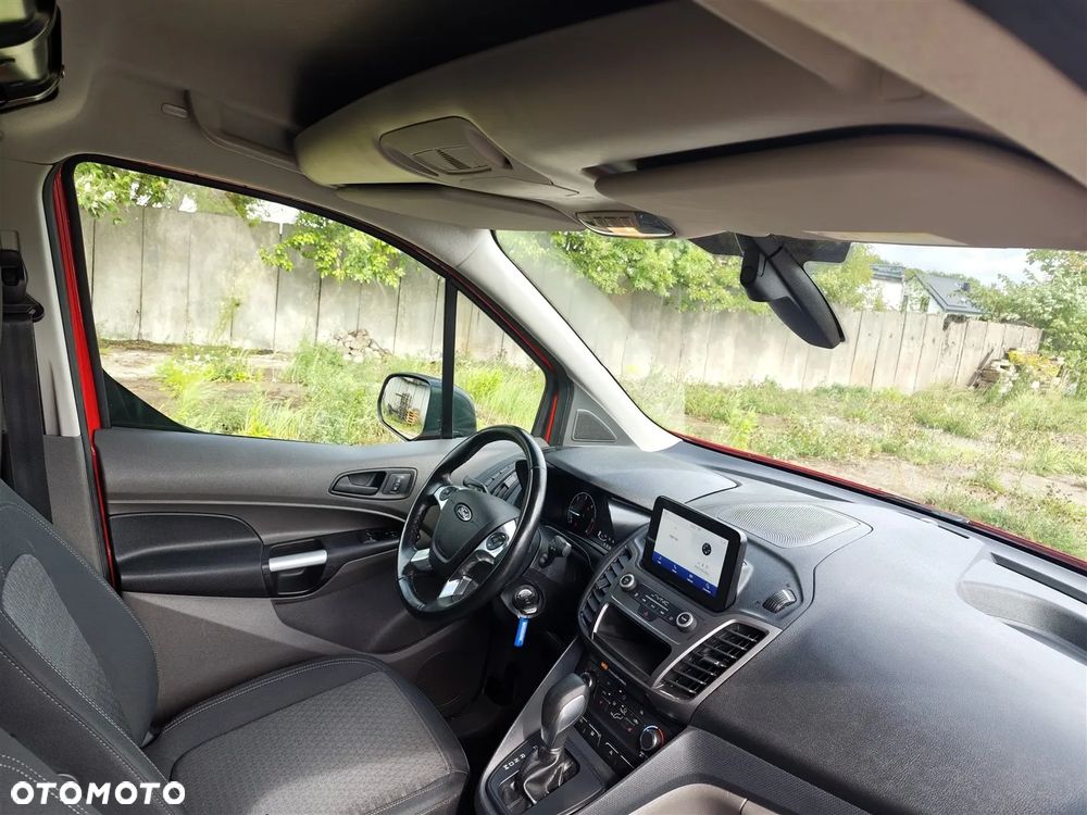 Ford Transit Connect - 28