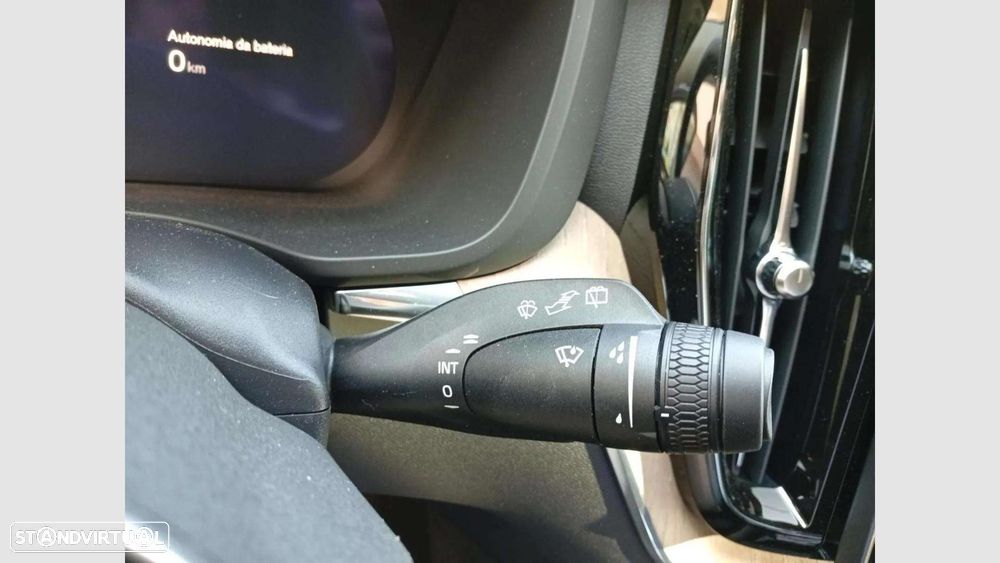 Volvo XC 60 2.0 T6 PHEV Plus Bright AWD - 19