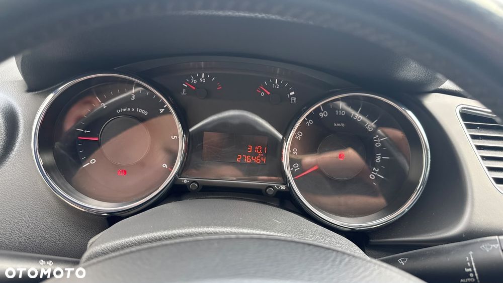 Peugeot 3008 1.6 HDi Trendy - 29
