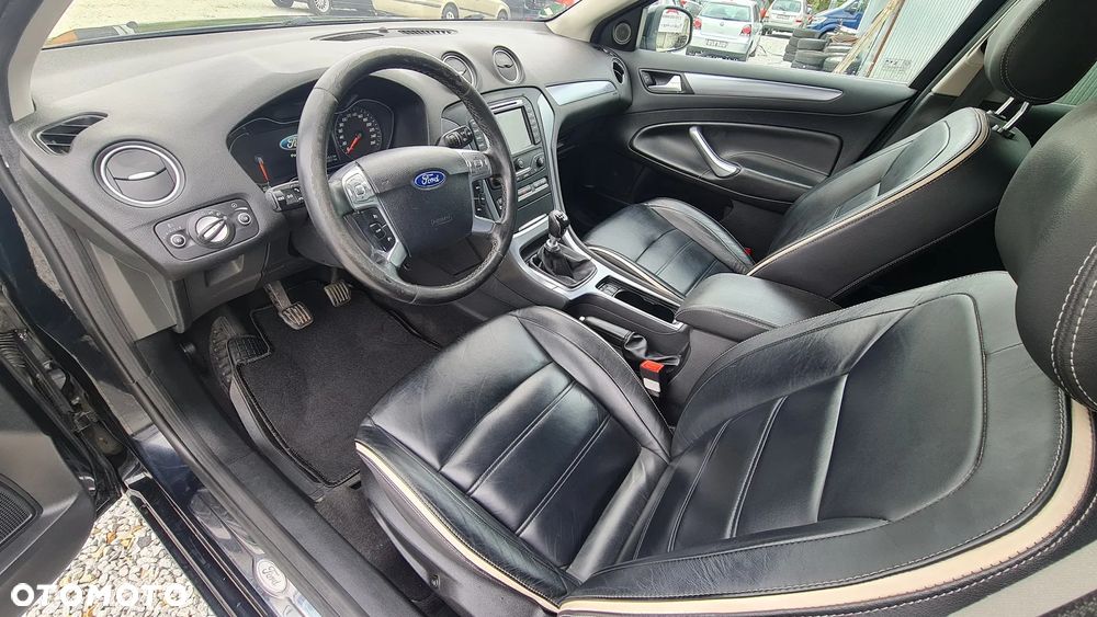 Ford Mondeo 2.0 TDCI Business Edition - 19