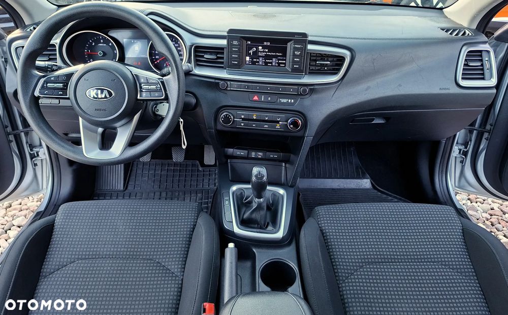 Kia Ceed - 20