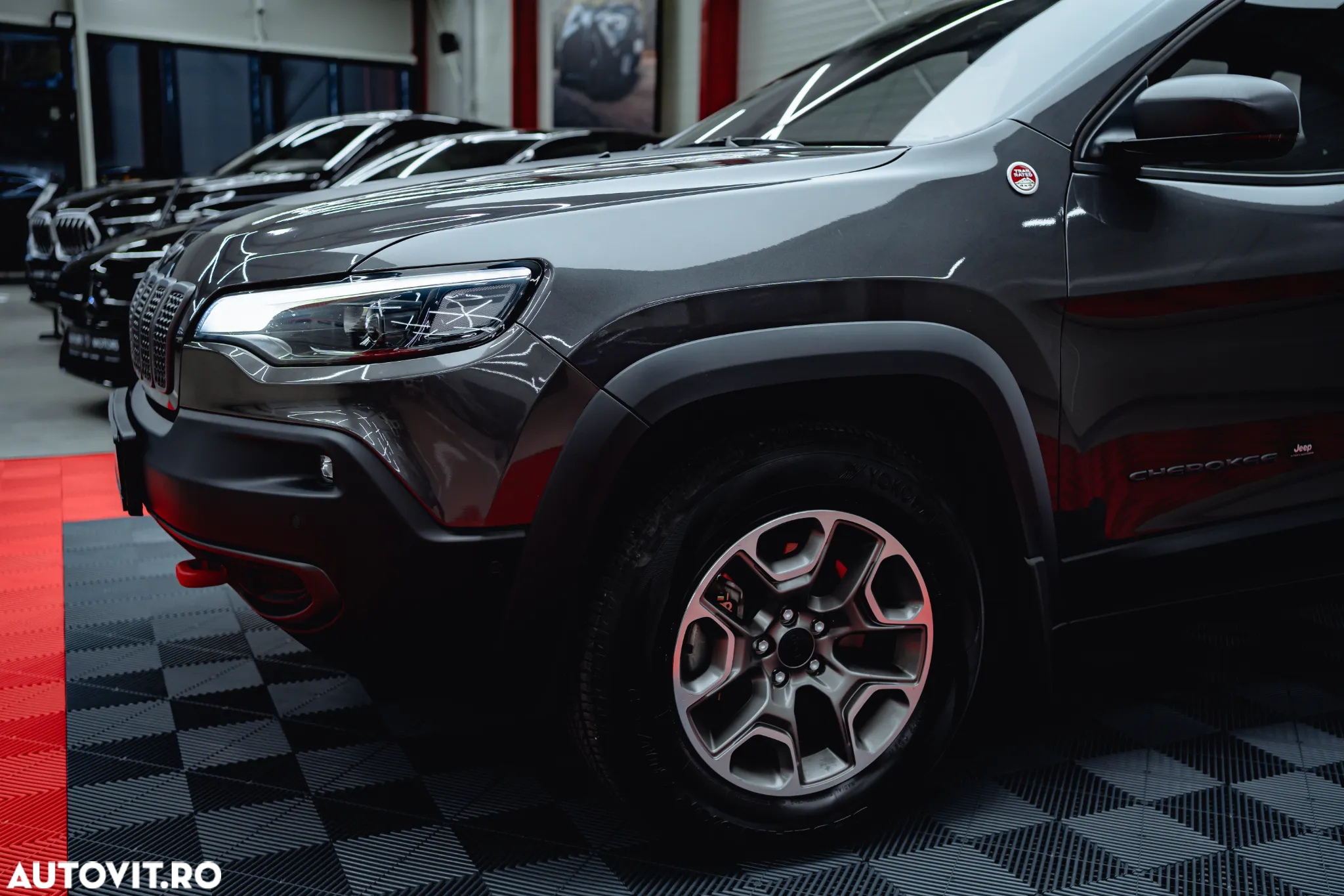 Jeep Cherokee 2.0 GME AT9 AWD ACTIVE DRIVE LOCK Trailhawk - 9