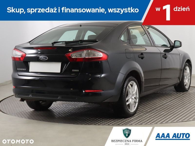 Ford Mondeo - 7