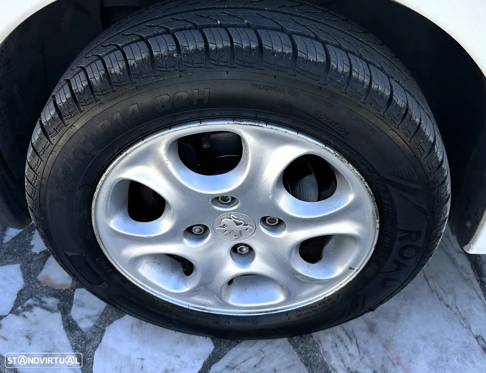 Peugeot 206 1.9 XAD - 12