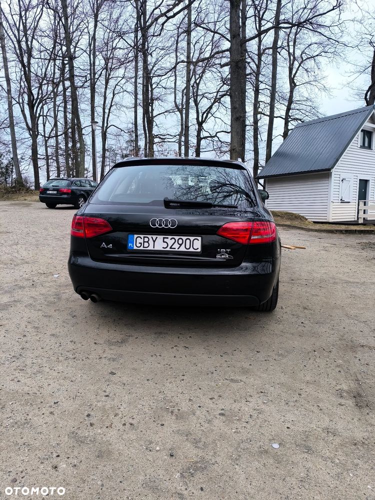 Audi A4 Avant - 12