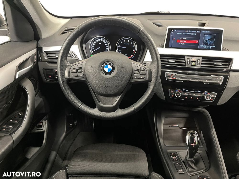 BMW X1 xDrive20i AT - 7