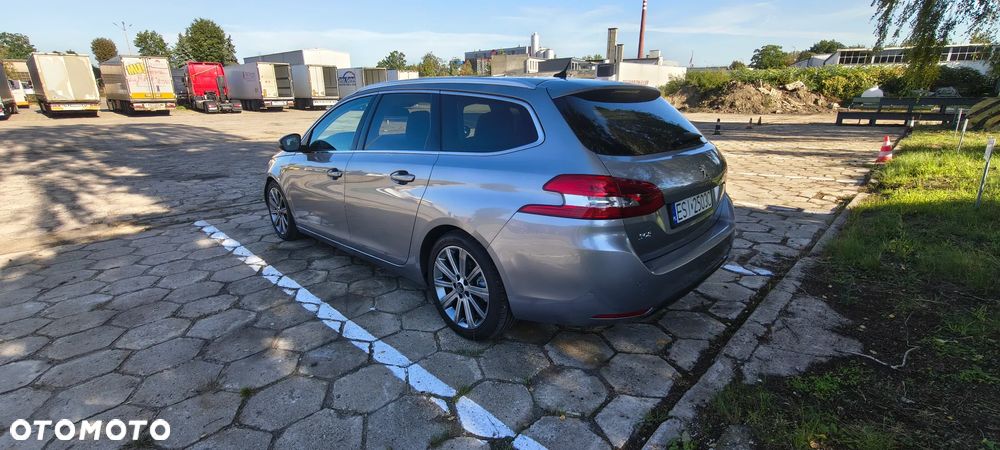 Peugeot 308 BlueHDi 150 EAT6 Stop & Start Allure - 4