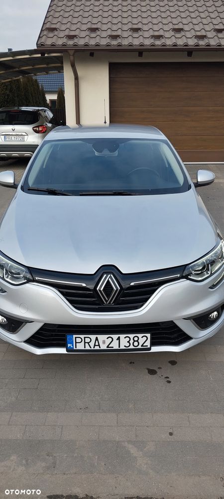 Renault Megane 1.5 Blue dCi Intens - 2
