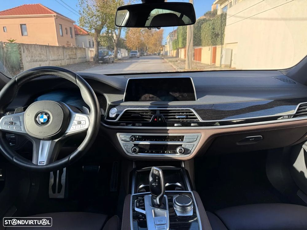 BMW 740 d xDrive Pack M Auto - 2