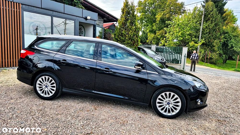 Ford Focus 1.6 EcoBoost Titanium - 11