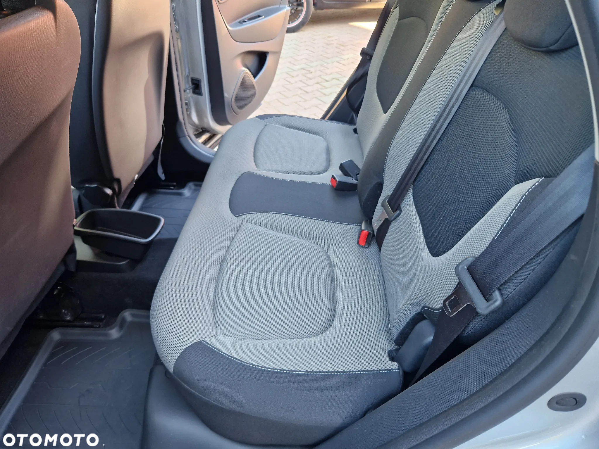 Renault Captur 0.9 Energy TCe Limited - 18