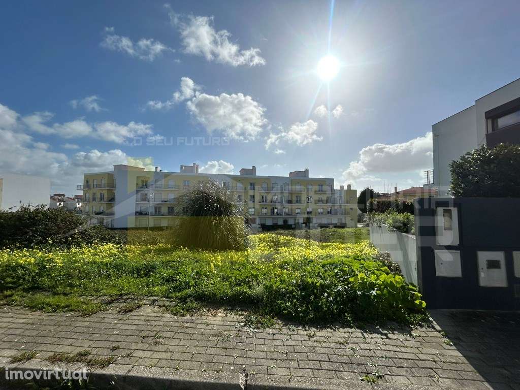 Lote Urbano com 527 m2 para construção de Moradia isolada, Ericeira - Grande imagem: 3/10