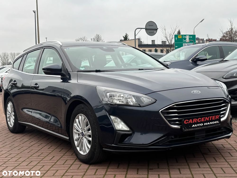 Ford Focus 1.5 EcoBoost Titanium - 2