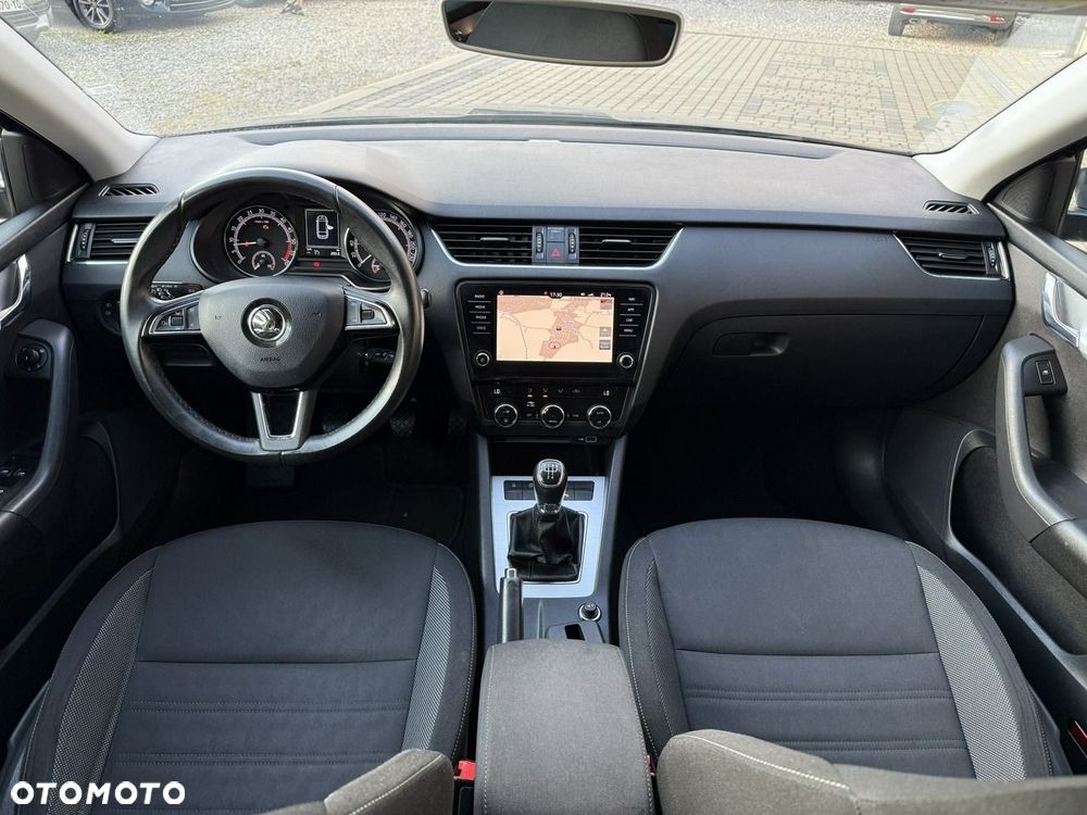 Skoda Octavia 1.6 TDI SCR Style - 14