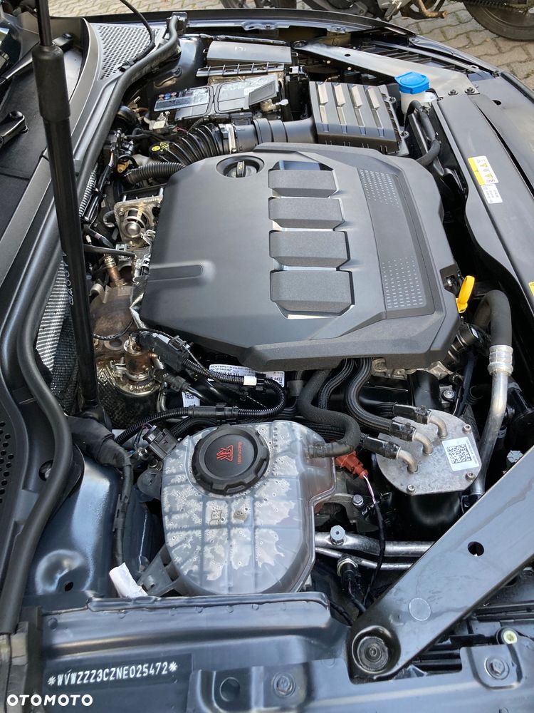 Volkswagen Passat 2.0 TDI EVO Business DSG - 30