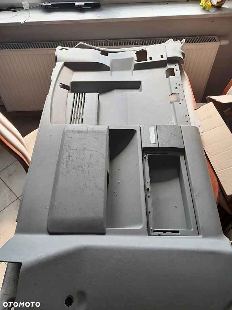 Boczek goły VW T5 - 2