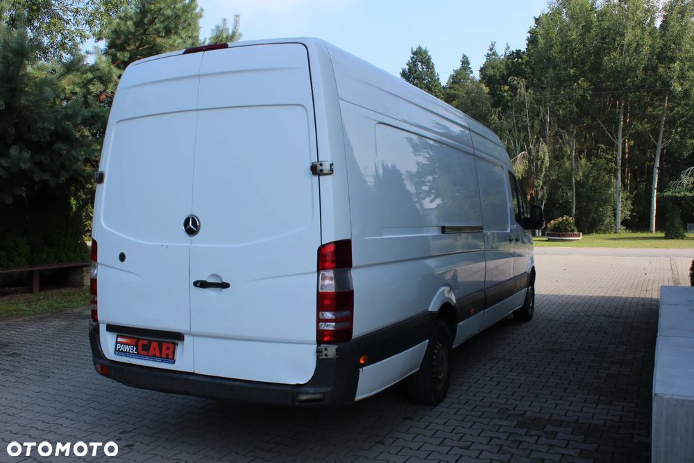 Mercedes-Benz Sprinter - 9