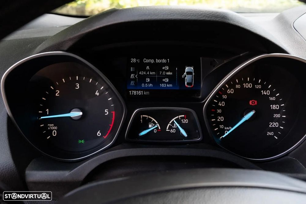 Ford Kuga 1.5 TDCi EcoBlue Titanium - 12