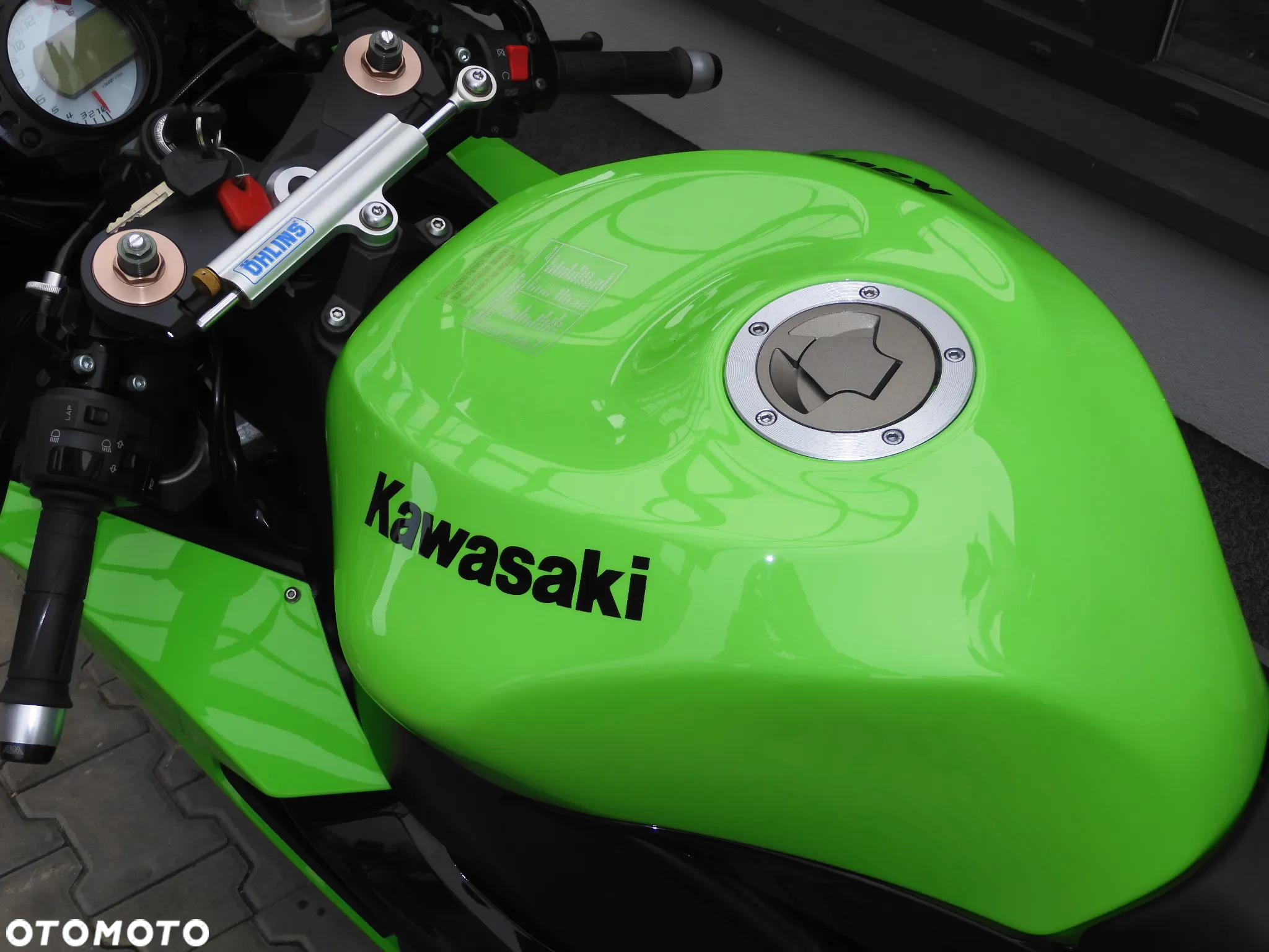 Kawasaki Ninja - 28