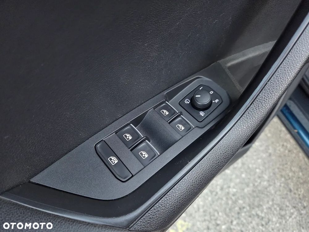 Skoda Karoq 1.5 TSI ACT DSG Style - 18