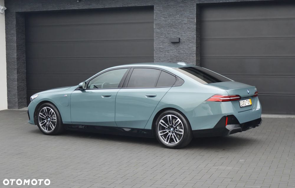 BMW Seria 5 530e - 3